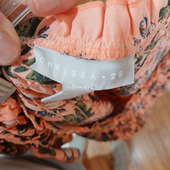 Chelsea28 Orange Ruffle Smocked Floral pull on Mini Dress Size Small EUC - Picture 6 of 8